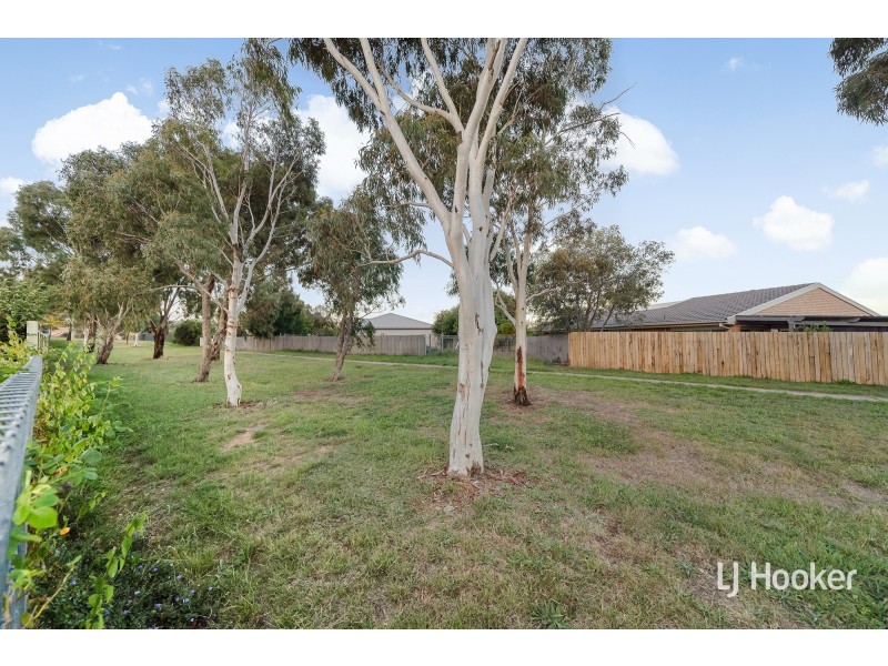 24 Leita Court, Ngunnawal ACT 2913