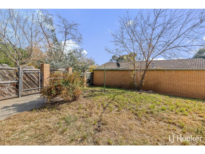 25 Le Souef Crescent, Florey ACT 2615
