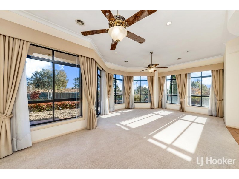 2 Amarina Street, Palmerston ACT 2913