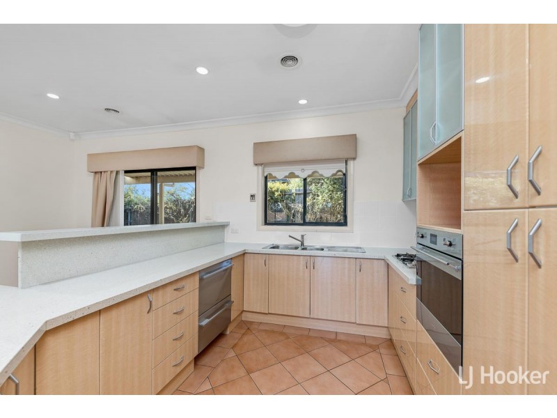 2 Amarina Street, Palmerston ACT 2913