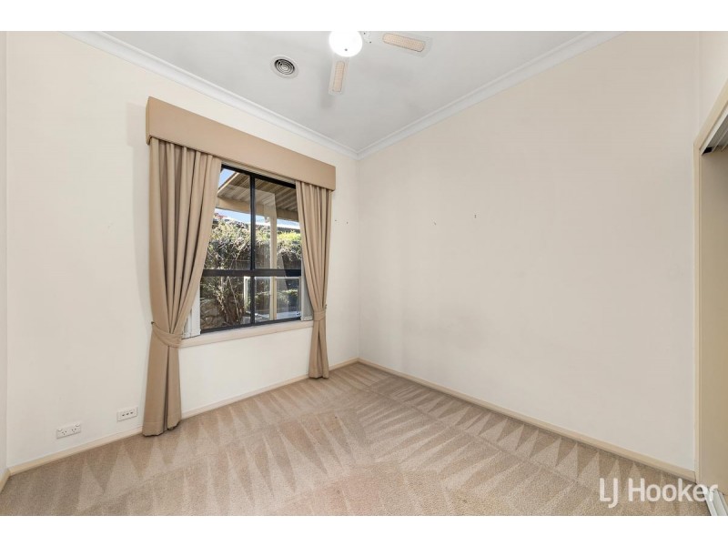 2 Amarina Street, Palmerston ACT 2913