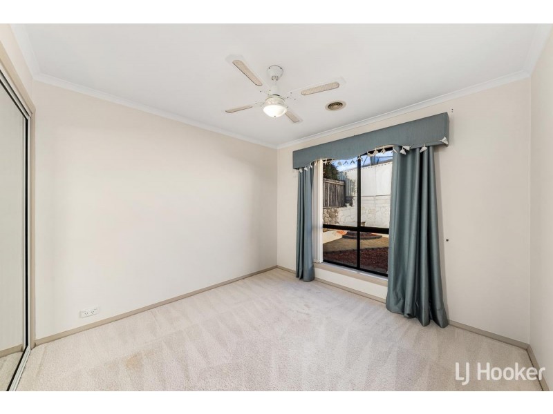 2 Amarina Street, Palmerston ACT 2913