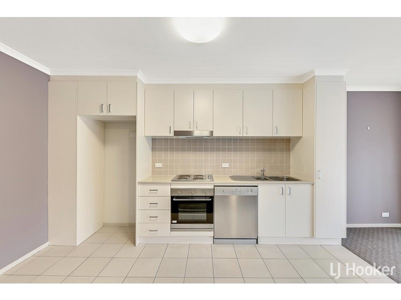 17/2 Eardley Street, Bruce ACT 2617