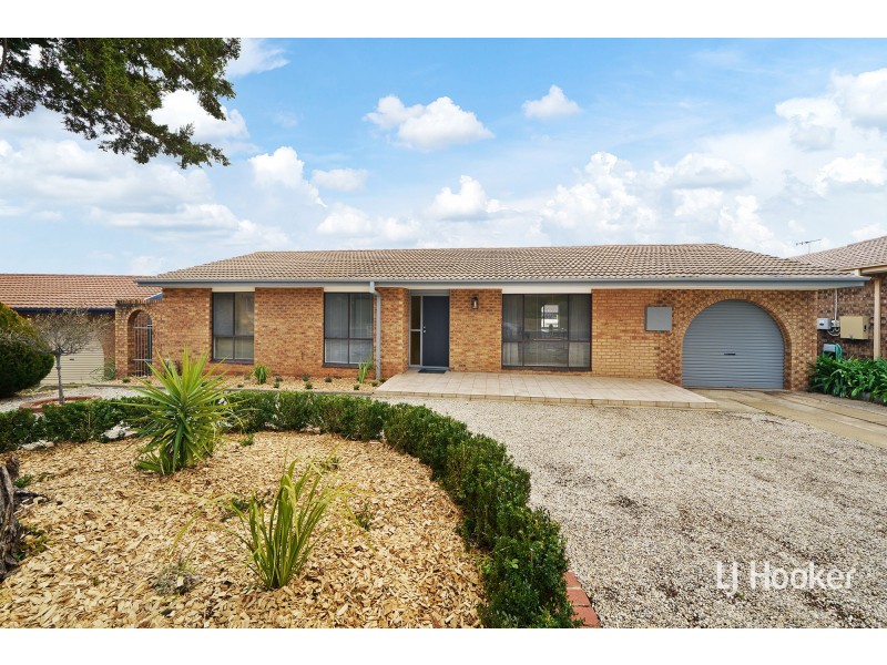 13 Baume Crescent, Mckellar ACT 2617