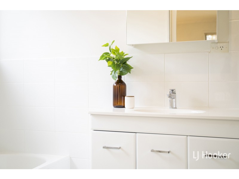 13 Baume Crescent, Mckellar ACT 2617