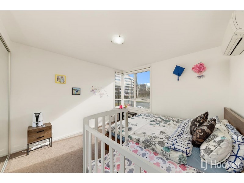 16/57 Benjamin Way, Belconnen ACT 2617