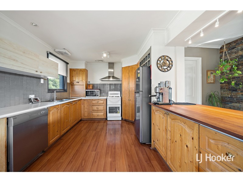 4 Seccombe Place, Macgregor ACT 2615