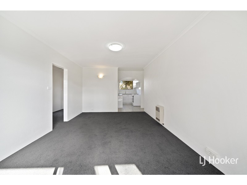 1/32 Springvale Drive, Hawker ACT 2614