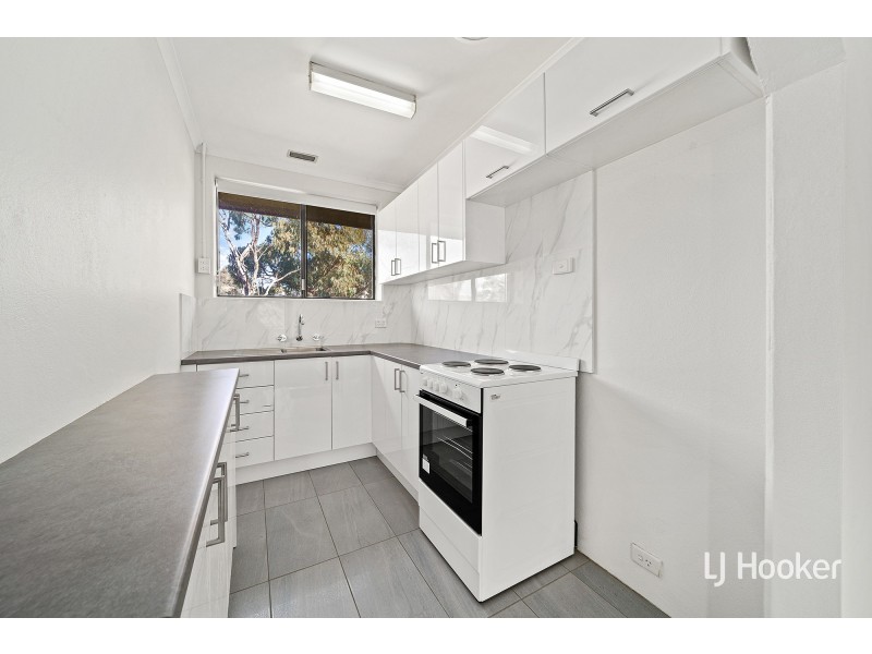 1/32 Springvale Drive, Hawker ACT 2614