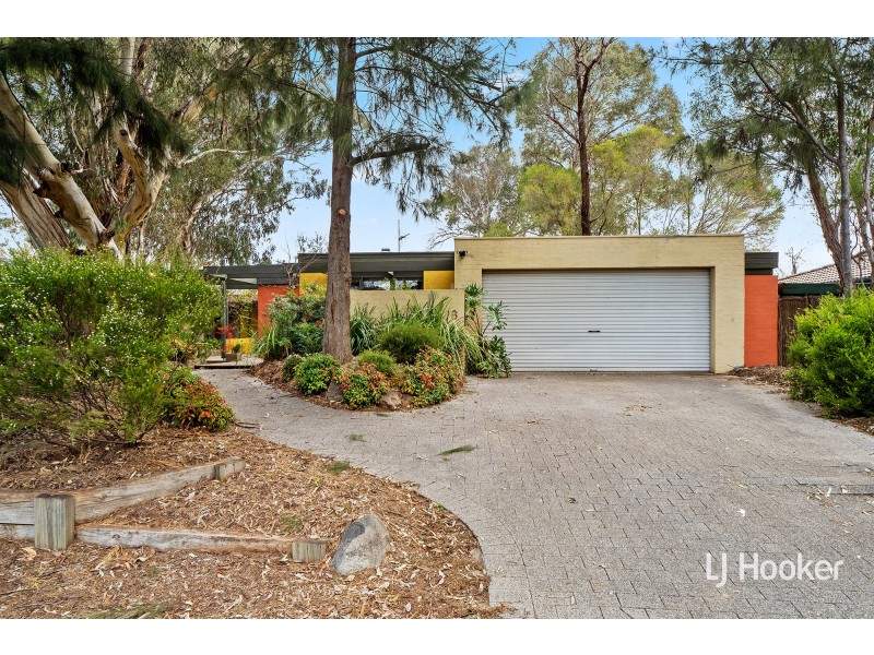 6 Spensley Place, Wanniassa ACT 2903