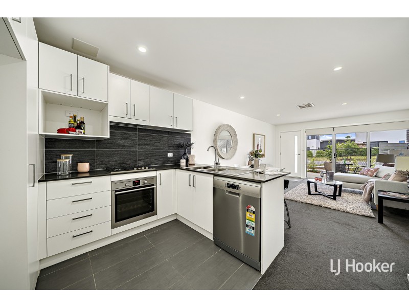 23D Narrambla Terrace, Lawson ACT 2617