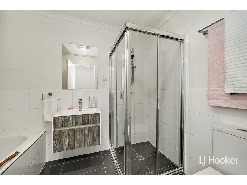 23D Narrambla Terrace, Lawson ACT 2617