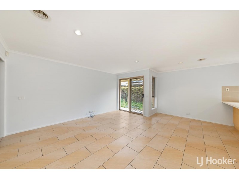 6 Karamu Street, Harrison ACT 2914