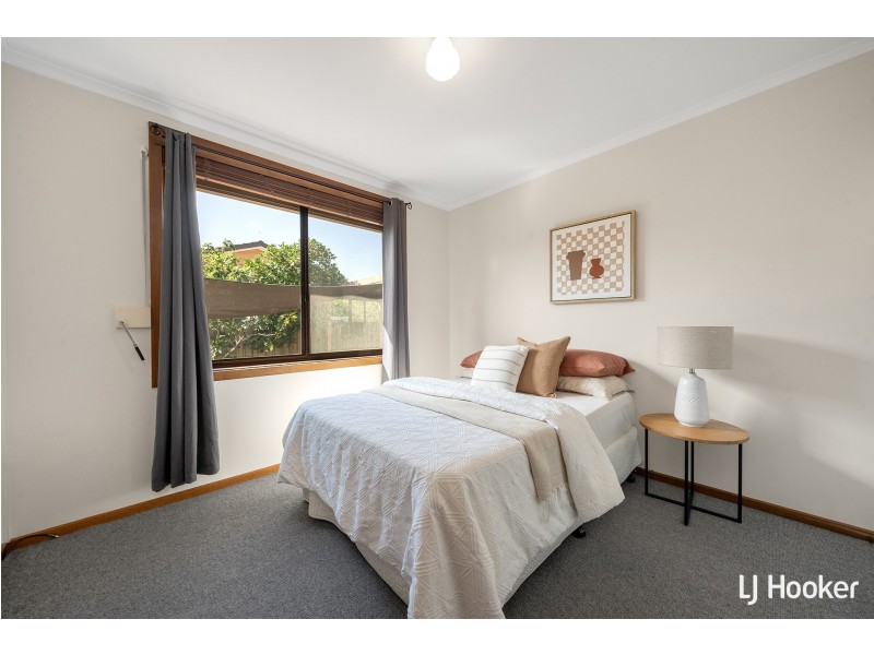 218 Southern Cross Drive, Latham ACT 2615