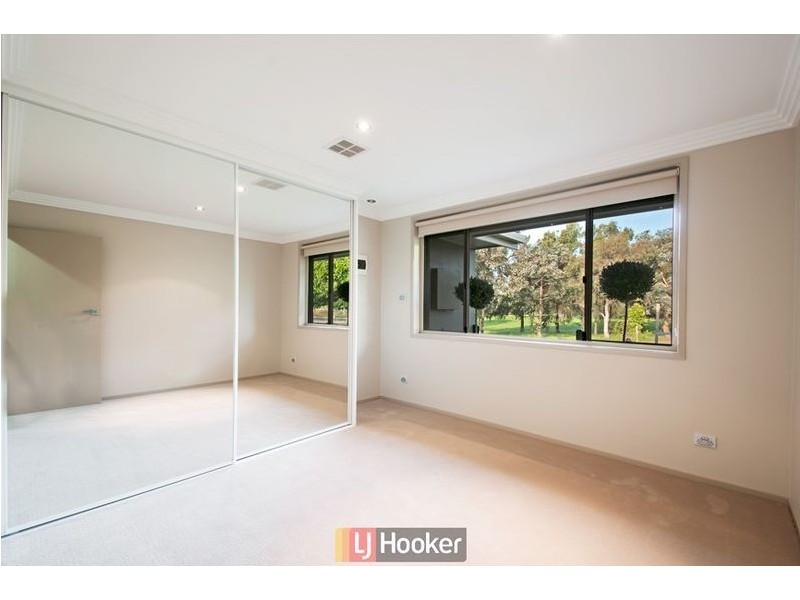 19 Cussen Street, Higgins ACT 2615