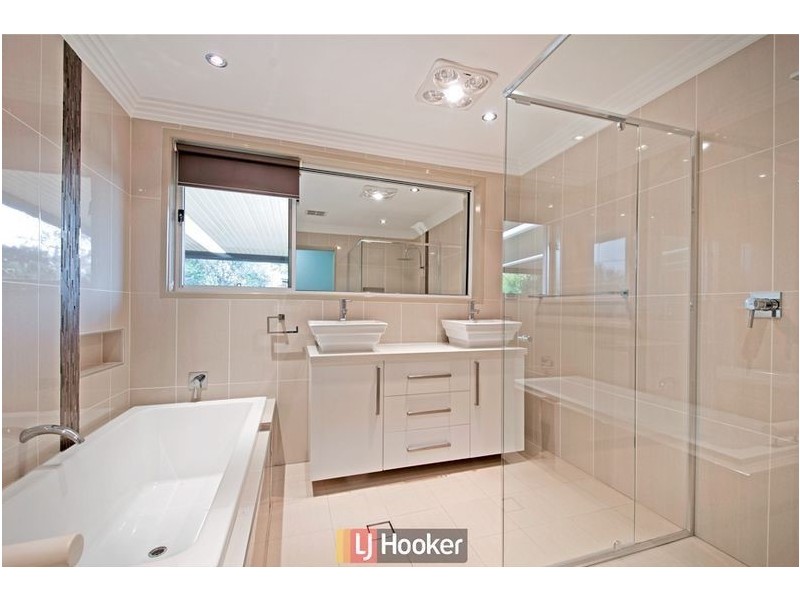 19 Cussen Street, Higgins ACT 2615