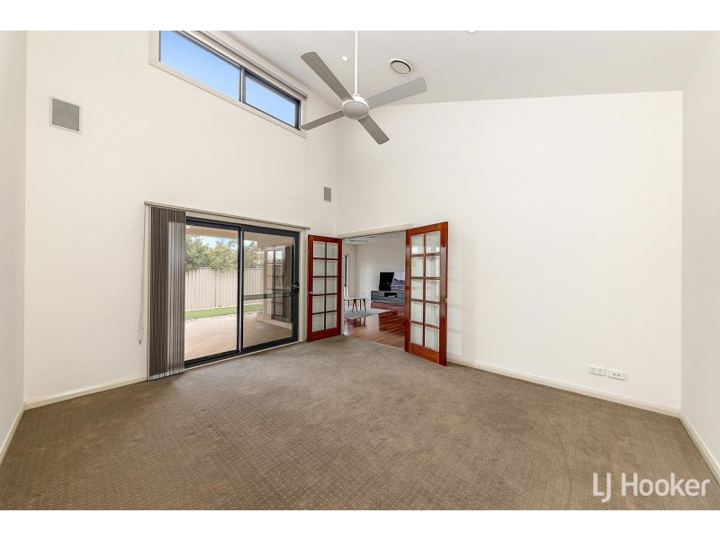 45 Jeanne Young Circuit, Mckellar ACT 2617