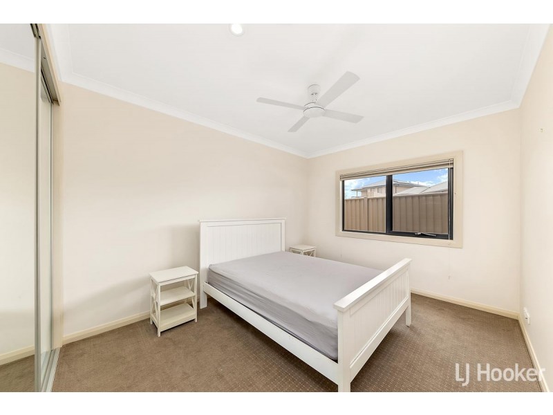 45 Jeanne Young Circuit, Mckellar ACT 2617