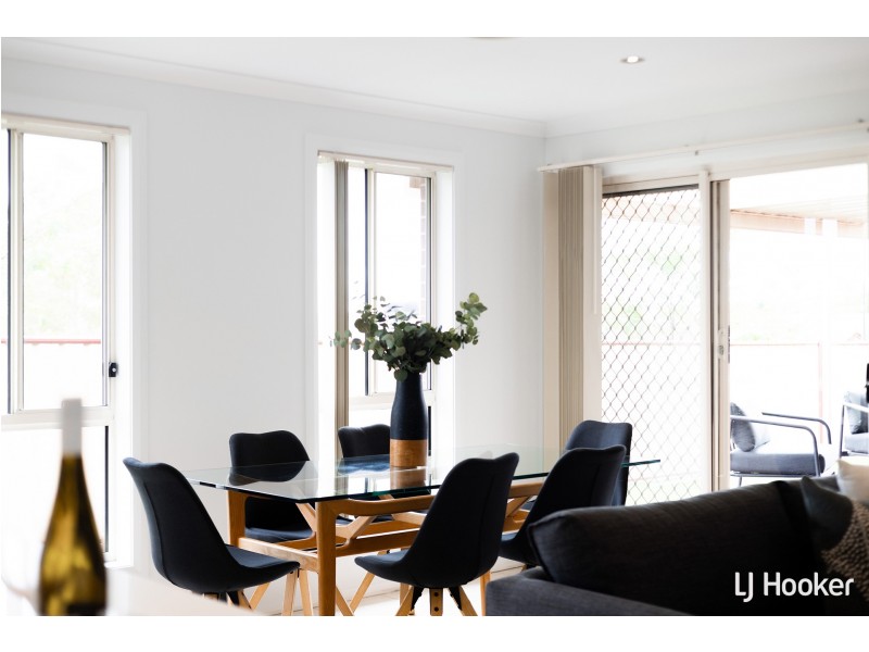 130 Macfarlane Burnet Avenue, Macgregor ACT 2615
