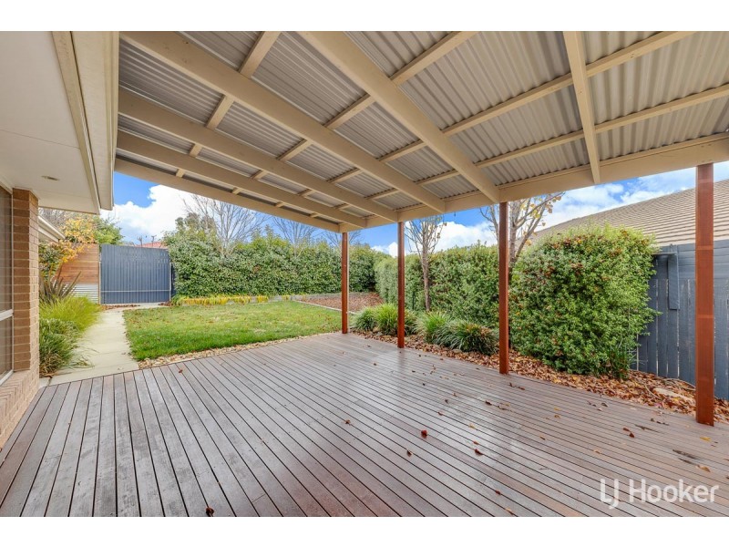 12 Boelke Place, Macgregor ACT 2615