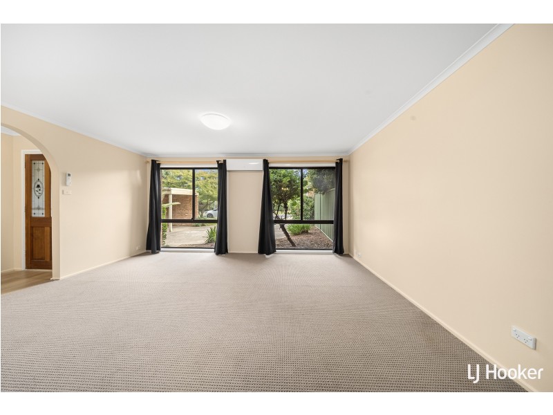 18 Stenhouse Close, Evatt ACT 2617