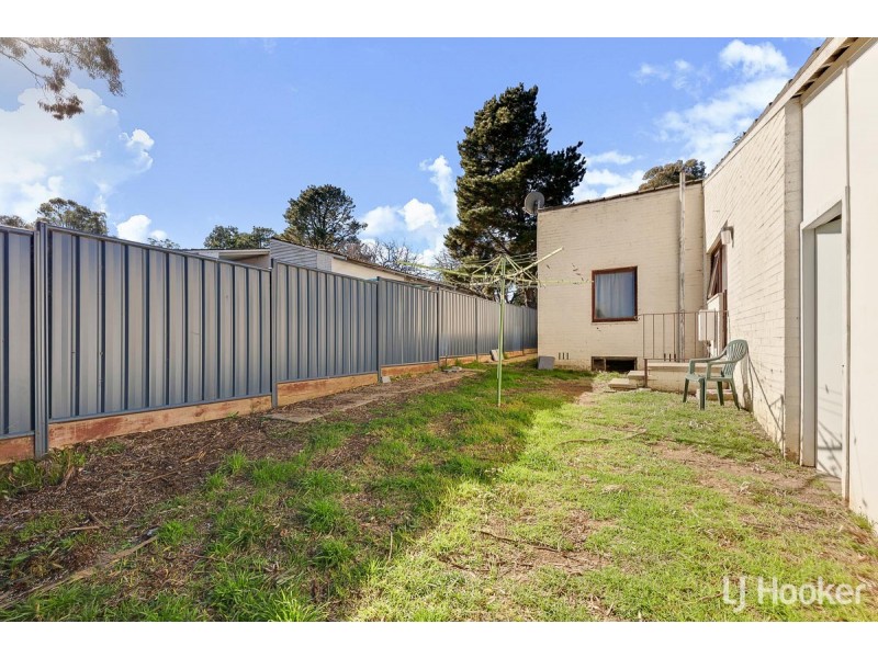 21 Geeves Court, Charnwood ACT 2615