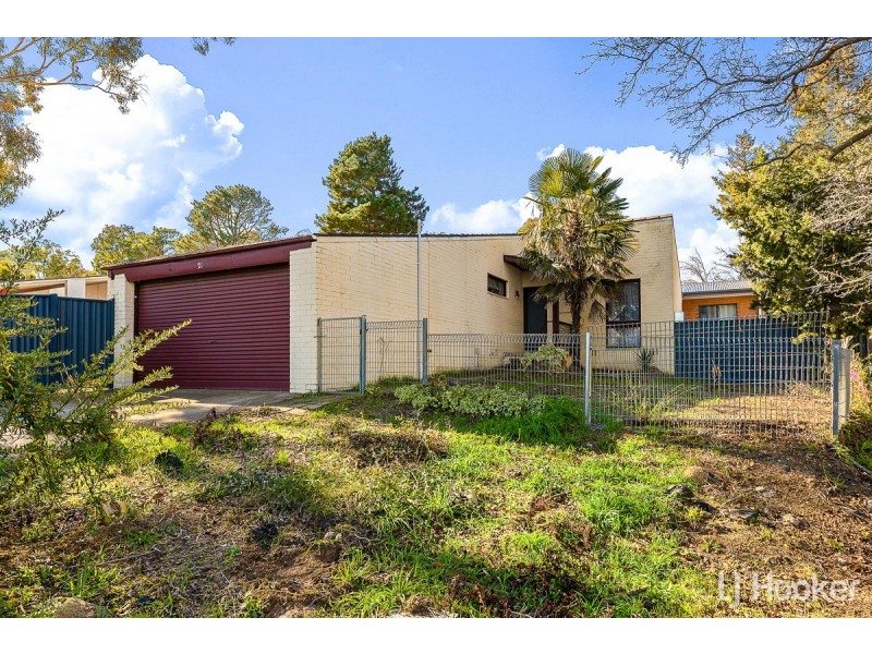 21 Geeves Court, Charnwood ACT 2615