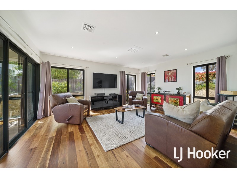 13 Zorzi Street, Forde ACT 2914