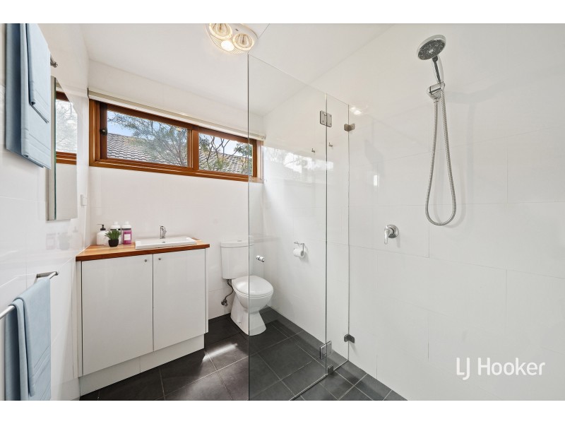 5 Moy Place, Macquarie ACT 2614