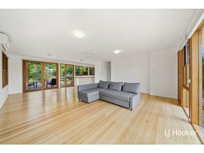 5 Moy Place, Macquarie ACT 2614