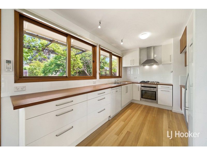 5 Moy Place, Macquarie ACT 2614