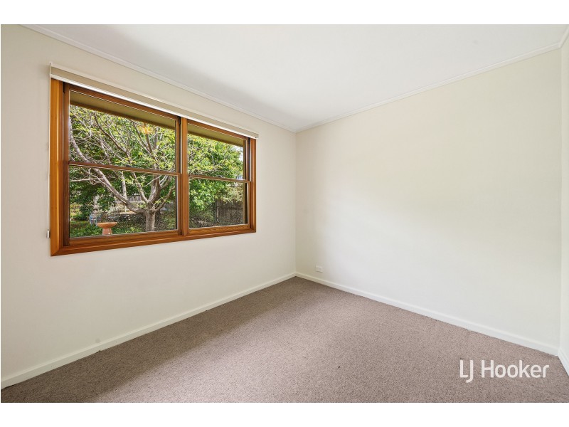 5 Moy Place, Macquarie ACT 2614