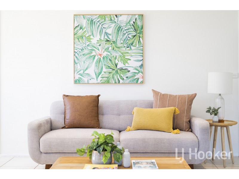 8 Groveland Crescent, Isabella Plains ACT 2905