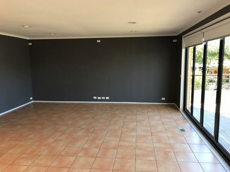 3 LLoyd Place, Kambah ACT 2902