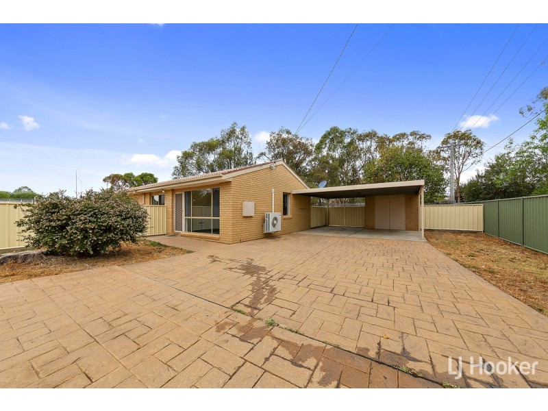 45 Abercorn Crescent, Isabella Plains ACT 2905