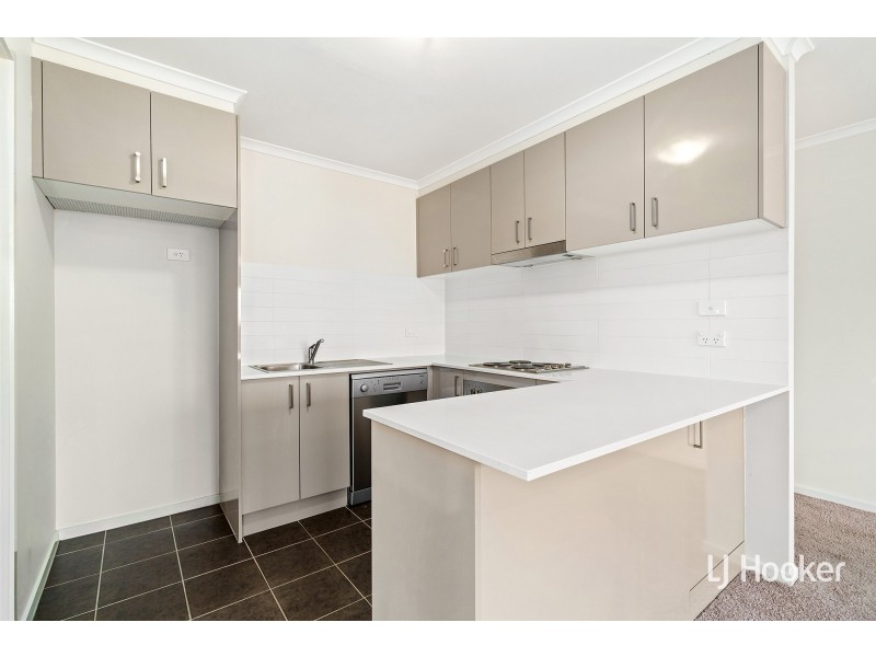 18/75 Elizabeth Jolley Crescent, Franklin ACT 2913