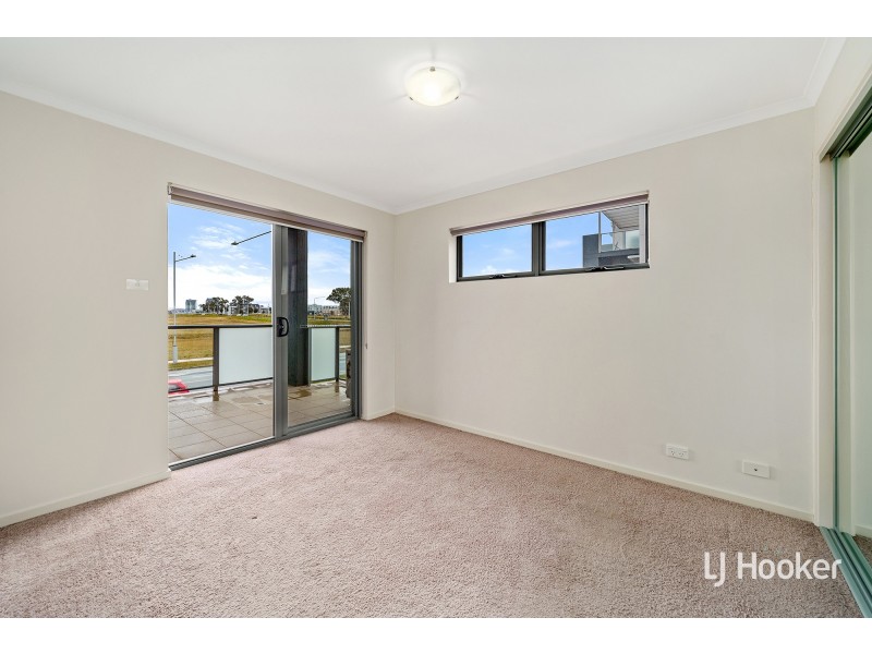 18/75 Elizabeth Jolley Crescent, Franklin ACT 2913