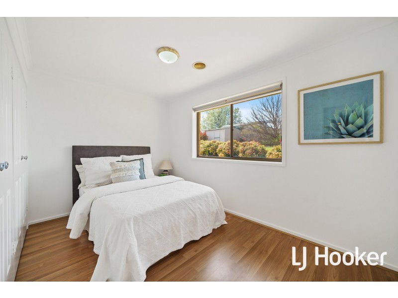 11 Hedger Street, Dunlop ACT 2615