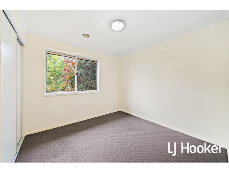 34 Rowland Street, Macgregor ACT 2615