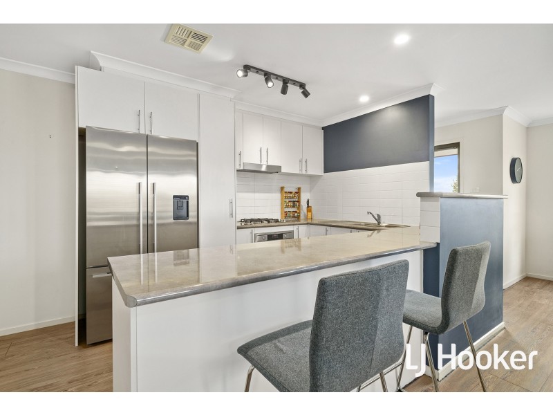 7 Audrey Cahn Street, Macgregor ACT 2615