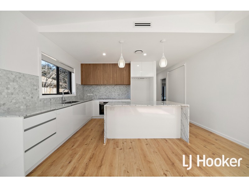 2/26 Hedland Circuit, Flynn ACT 2615