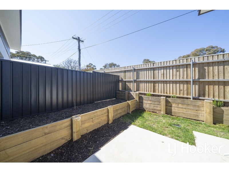 2/26 Hedland Circuit, Flynn ACT 2615