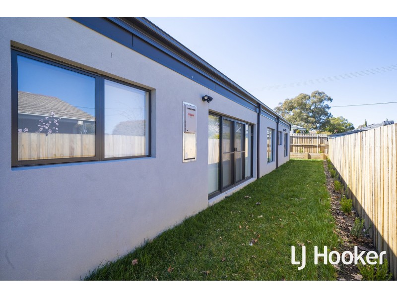 2/26 Hedland Circuit, Flynn ACT 2615