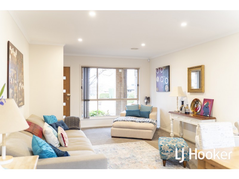 26 Siroset Close, Dunlop ACT 2615