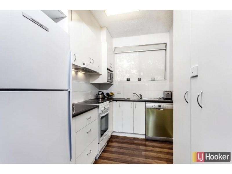 6/32 Springvale Drive, Hawker ACT 2614