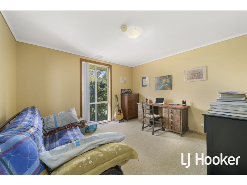 33 Pickworth Street, Holt ACT 2615