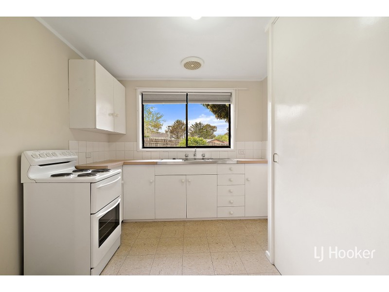 9 Donnison Place, Charnwood ACT 2615