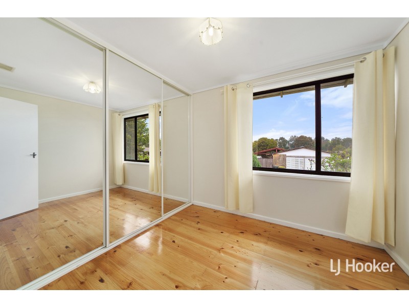 9 Donnison Place, Charnwood ACT 2615