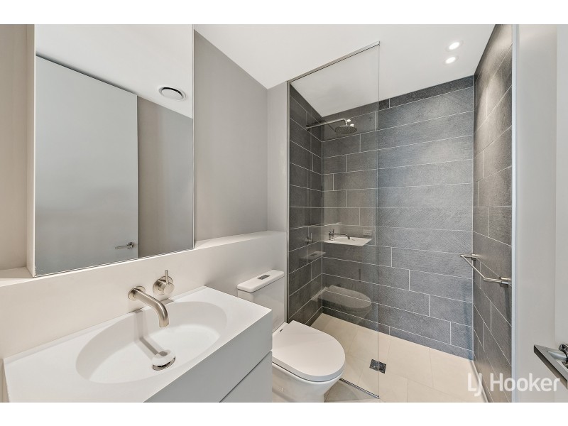 1102/161 Emu Bank, Belconnen ACT 2617