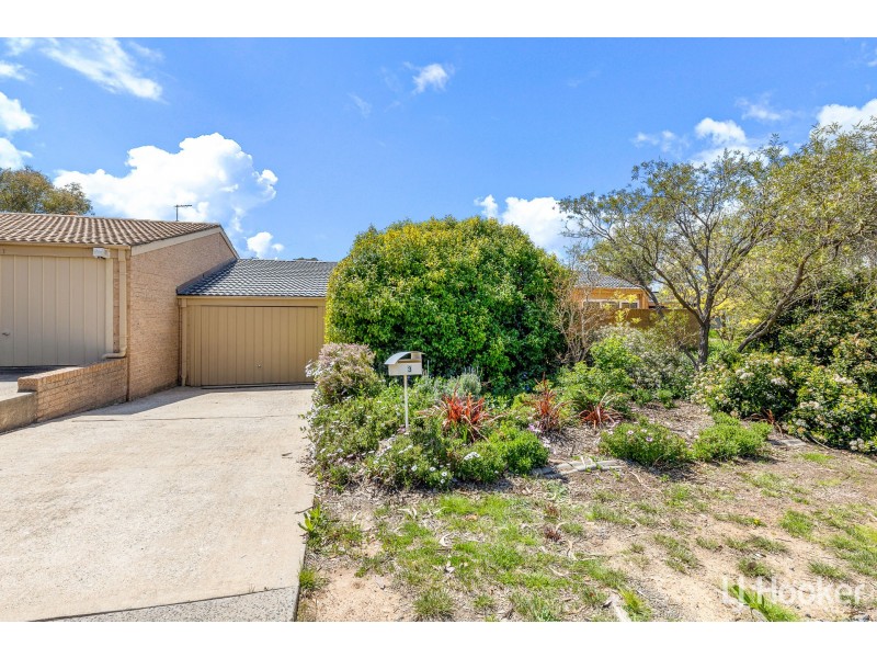 3 Summerville Crescent, Florey ACT 2615
